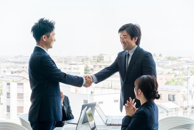190_corporate_05.jpg